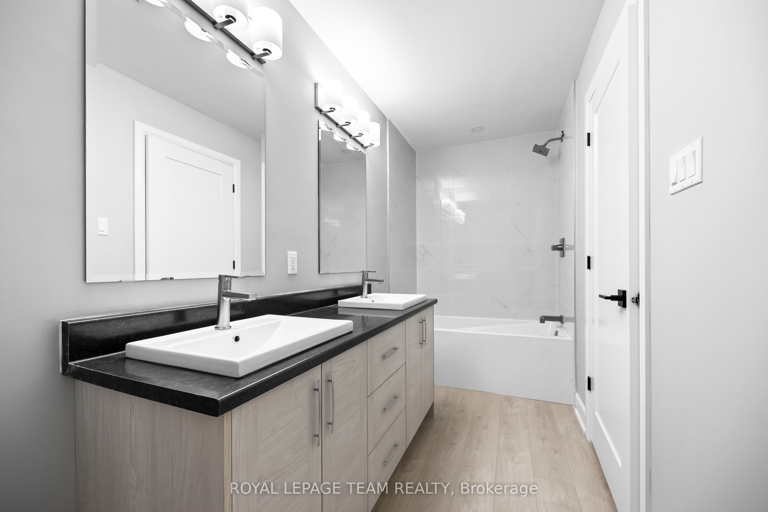 Listing 145880 Image