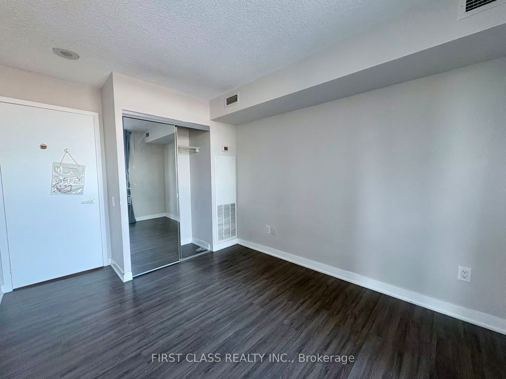 Listing 163993 Image