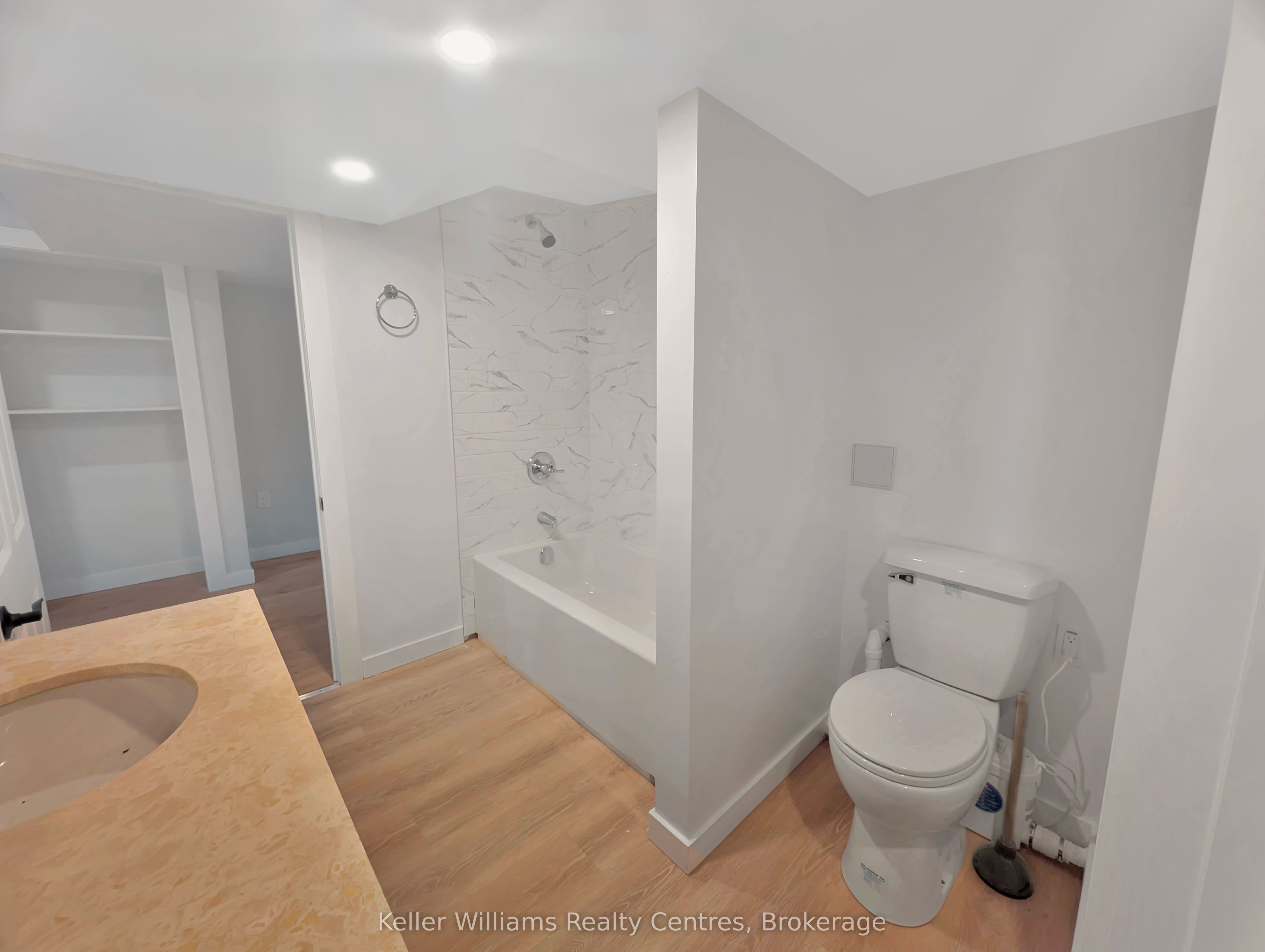 Listing 76326 Image