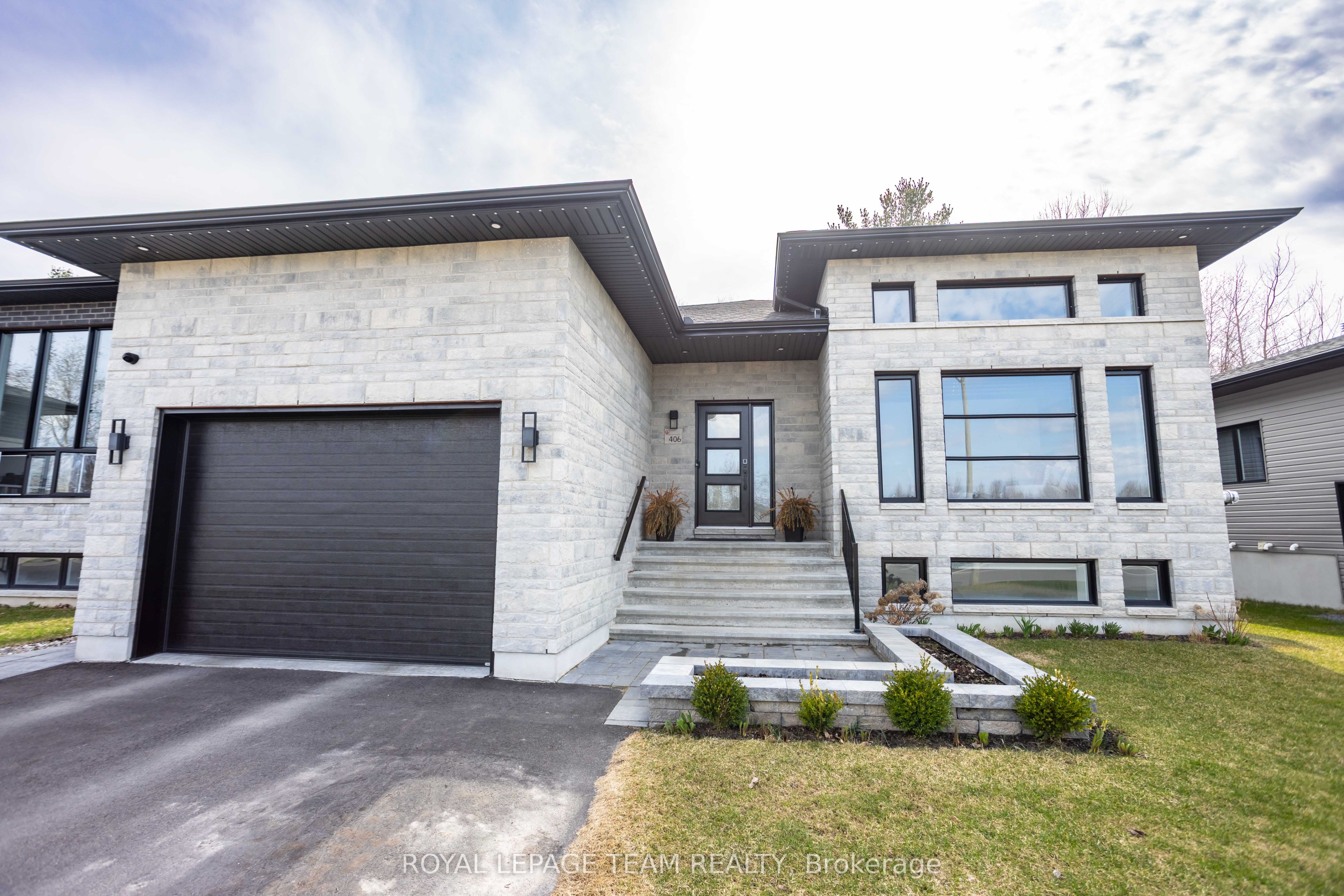 Listing 83028 Image