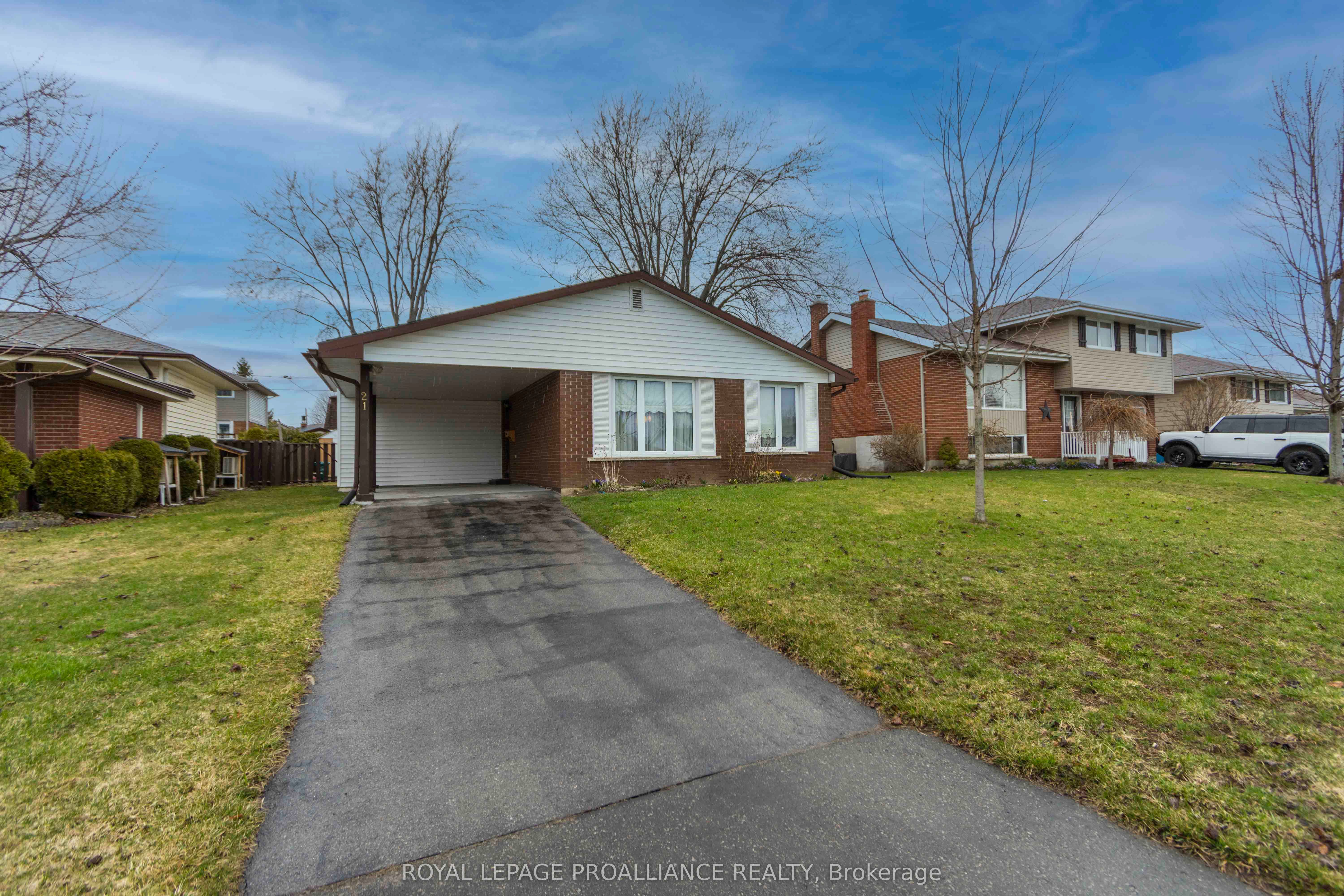 Listing 211211 Image