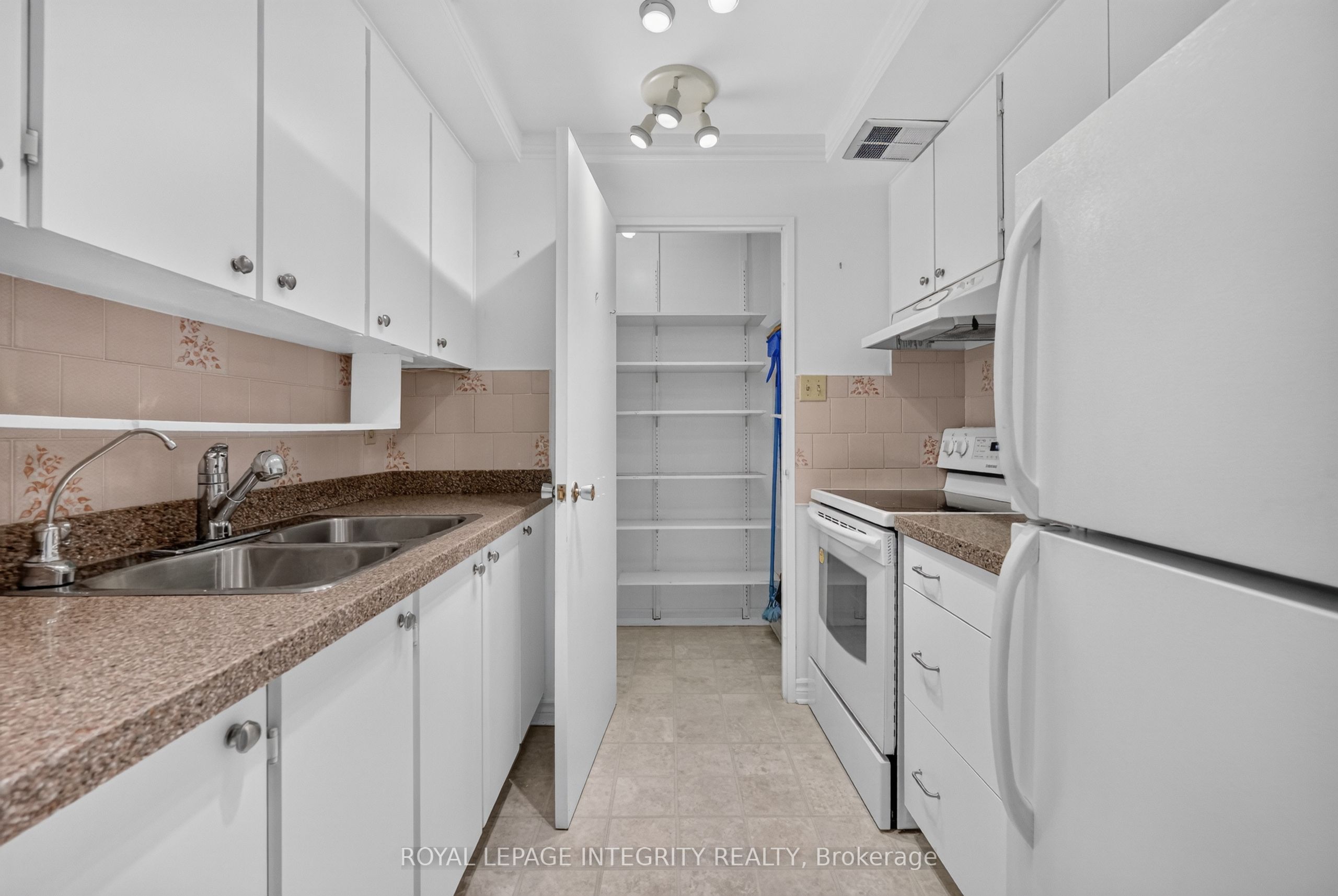 Listing 204810 Image