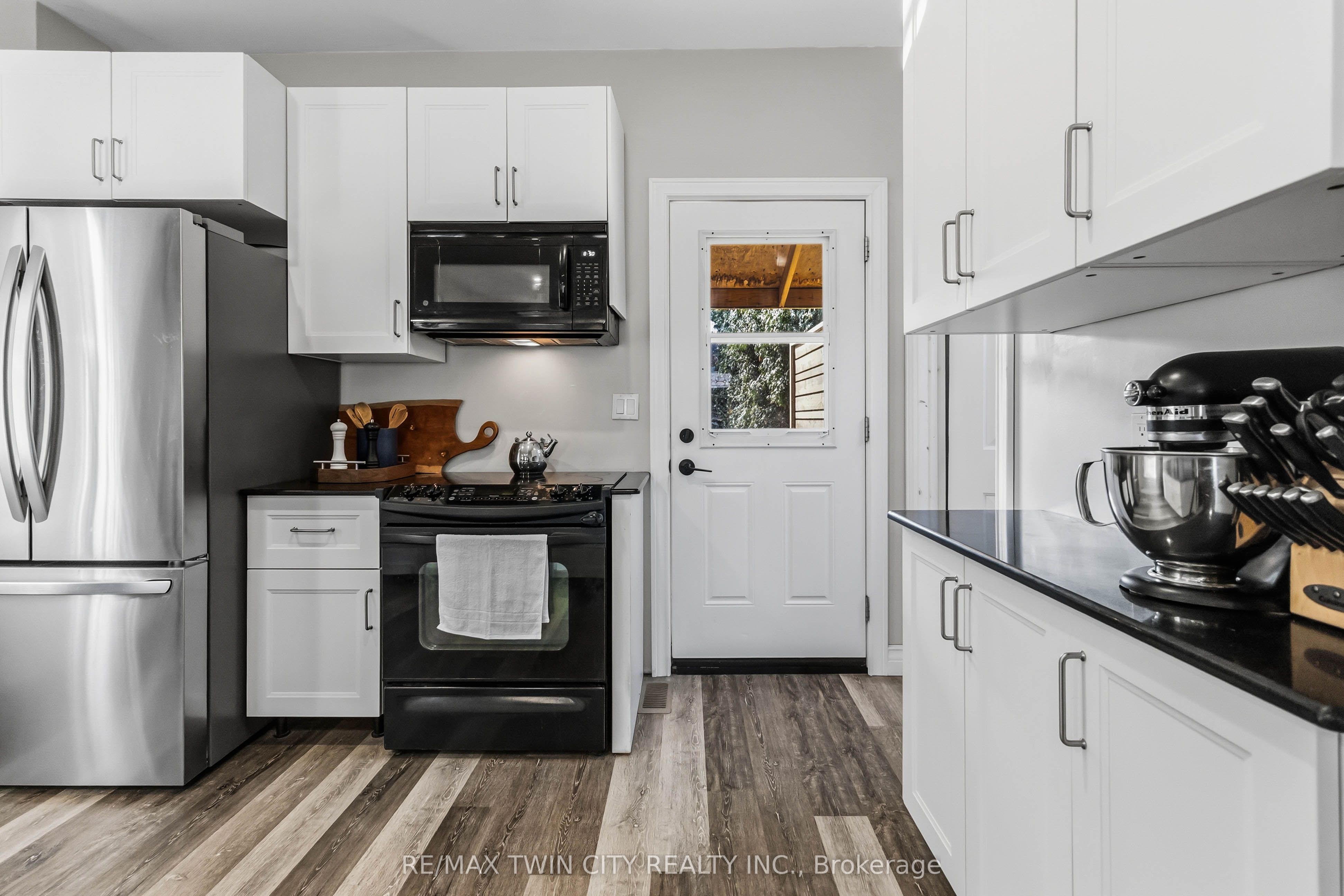 Listing 211034 Image