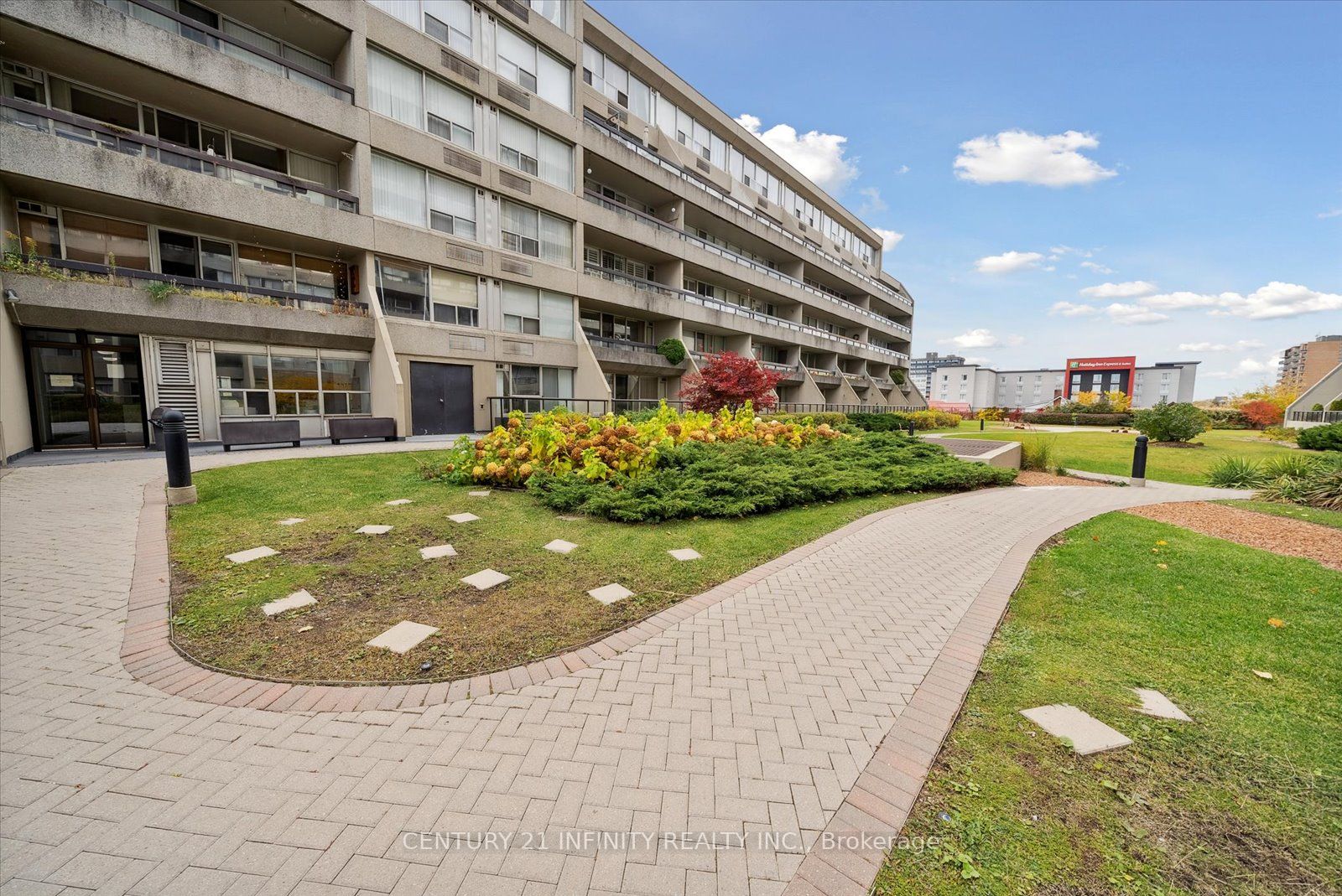 Listing 128319 Image