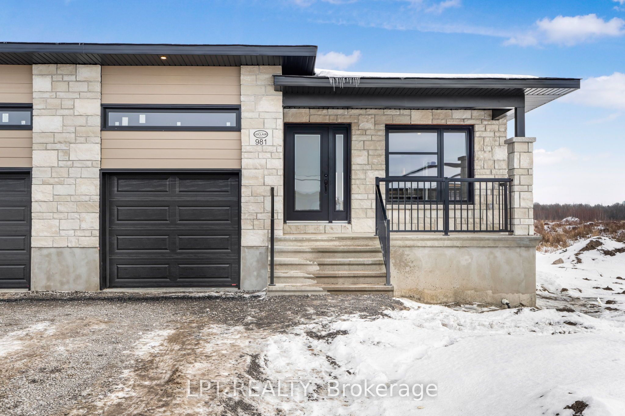 Listing 32623 Image
