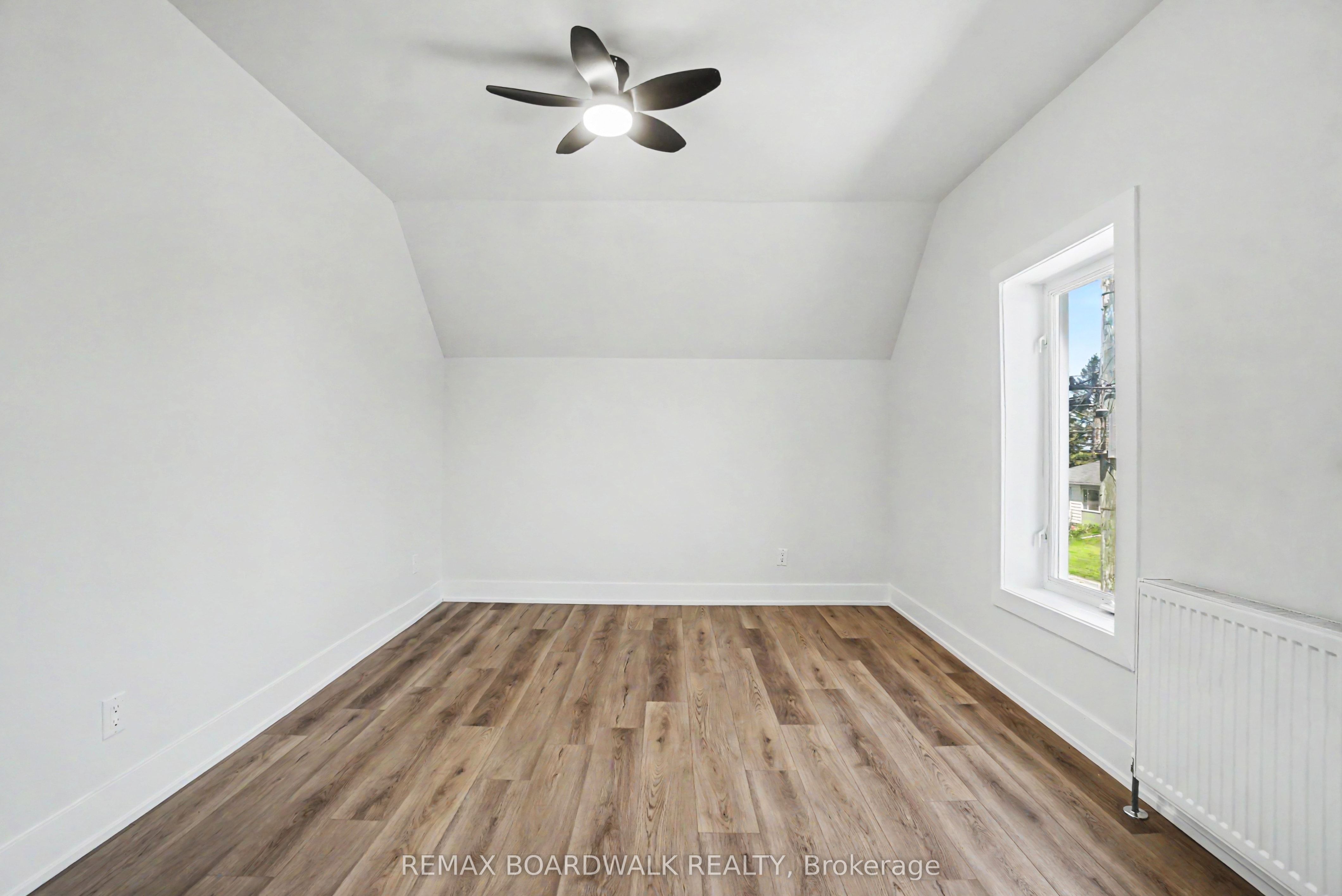 Listing 32856 Image
