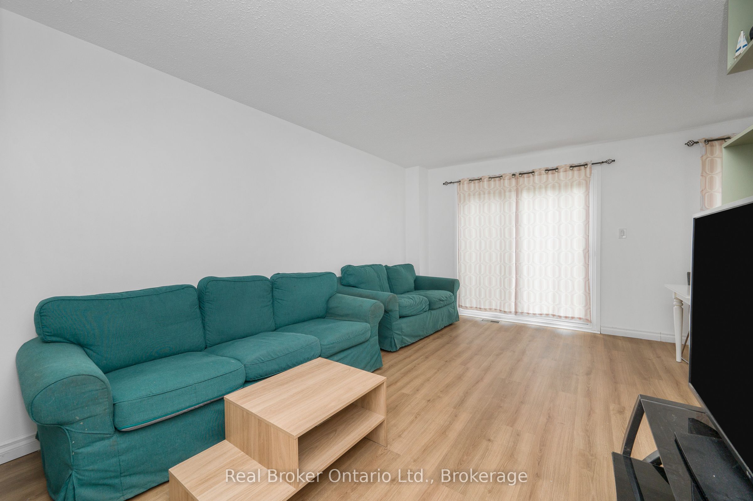 Listing 38628 Image