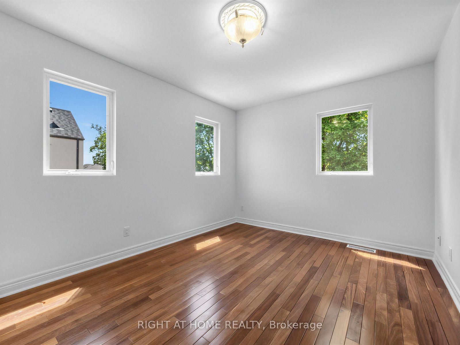 Listing 98941 Image