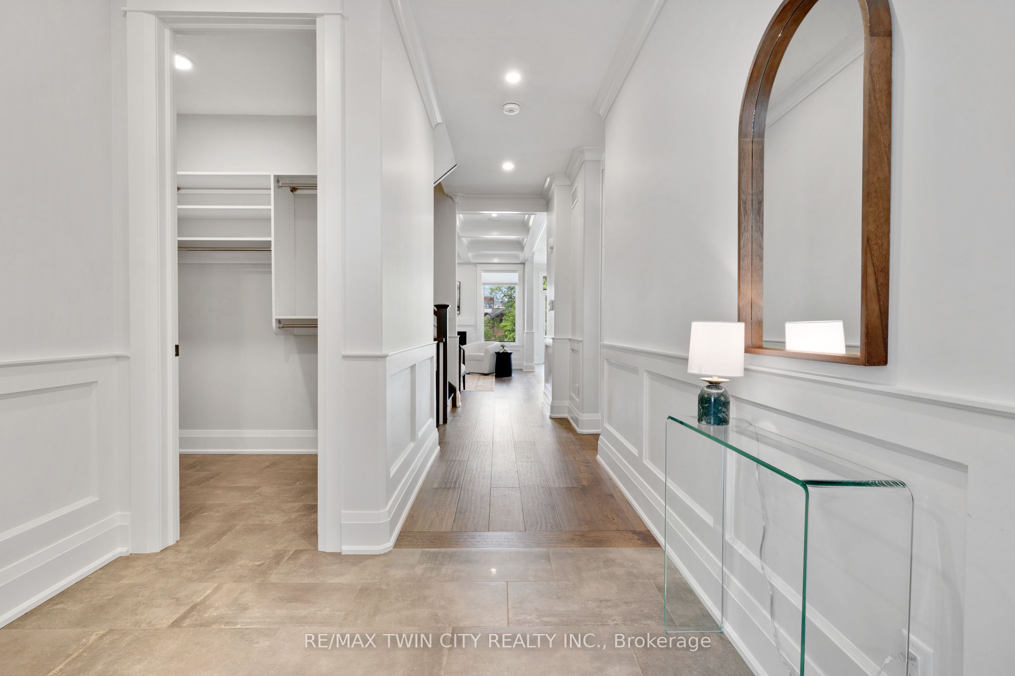 Listing 93152 Image