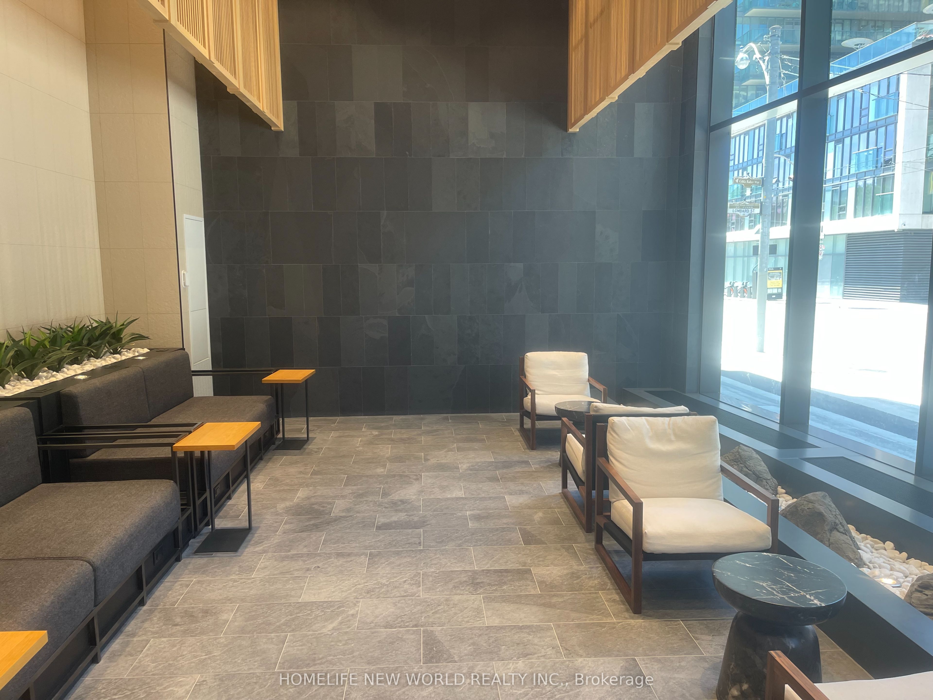 Listing 84089 Image