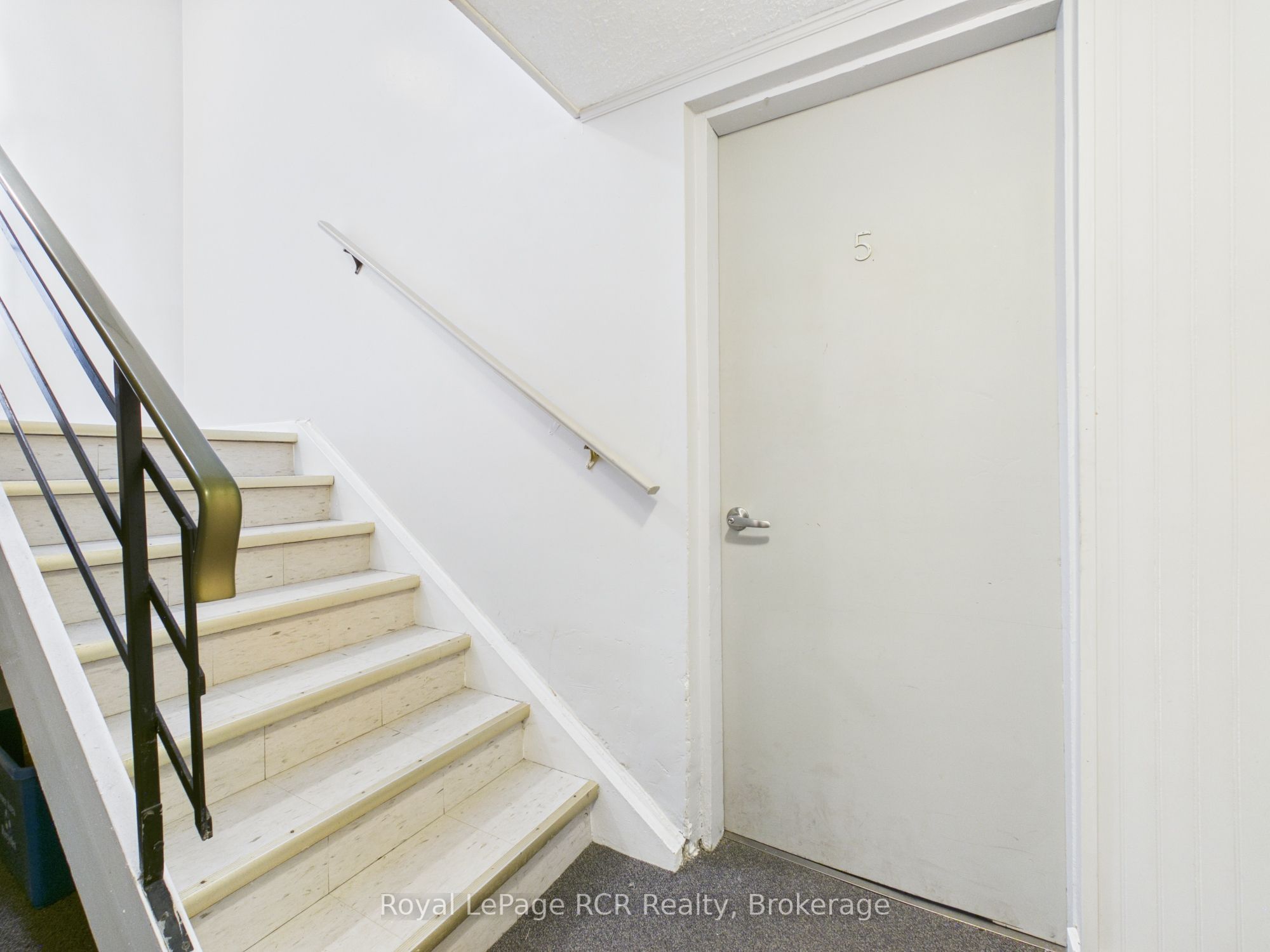 Listing 98133 Image