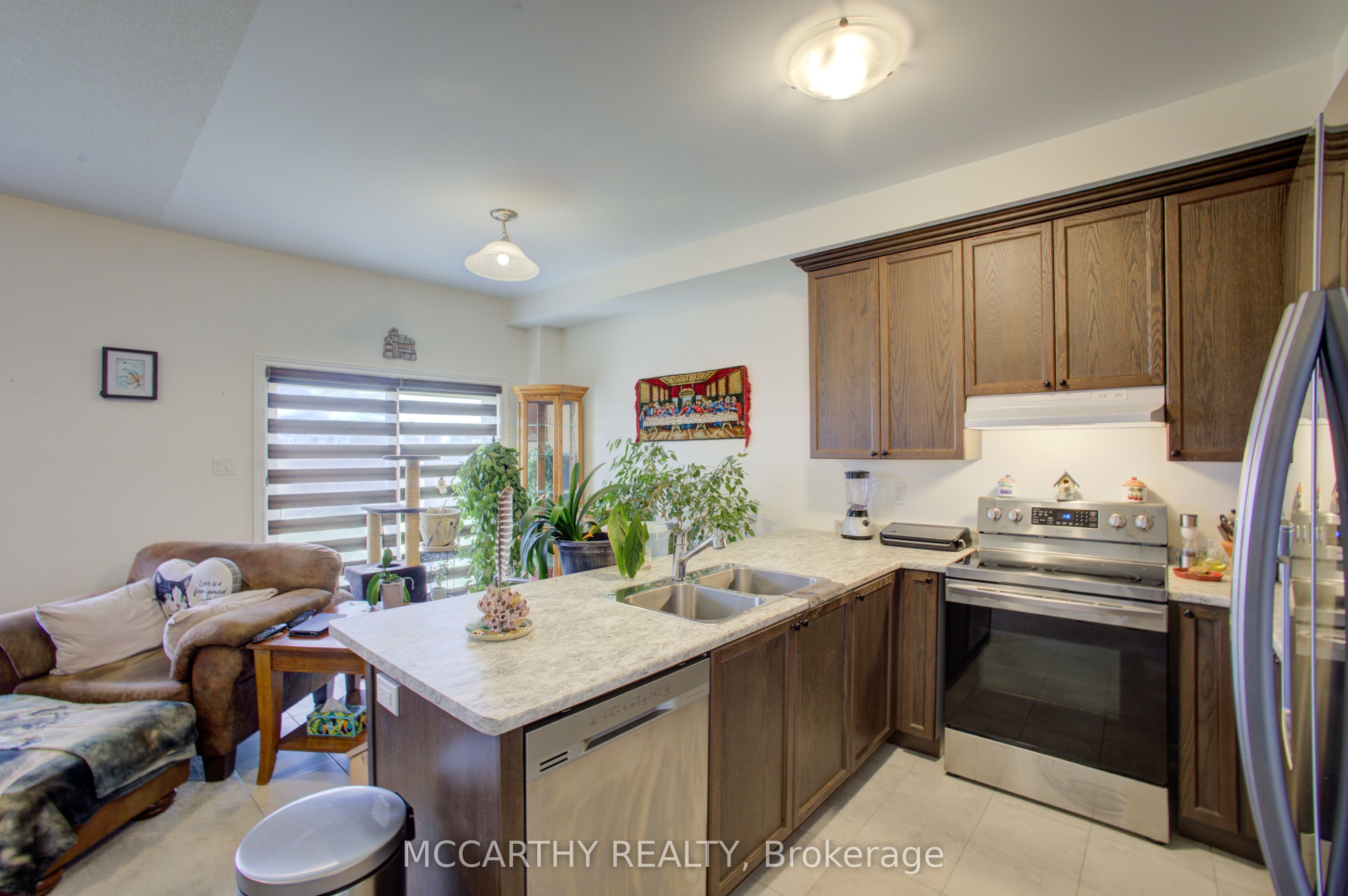 Listing 131389 Image