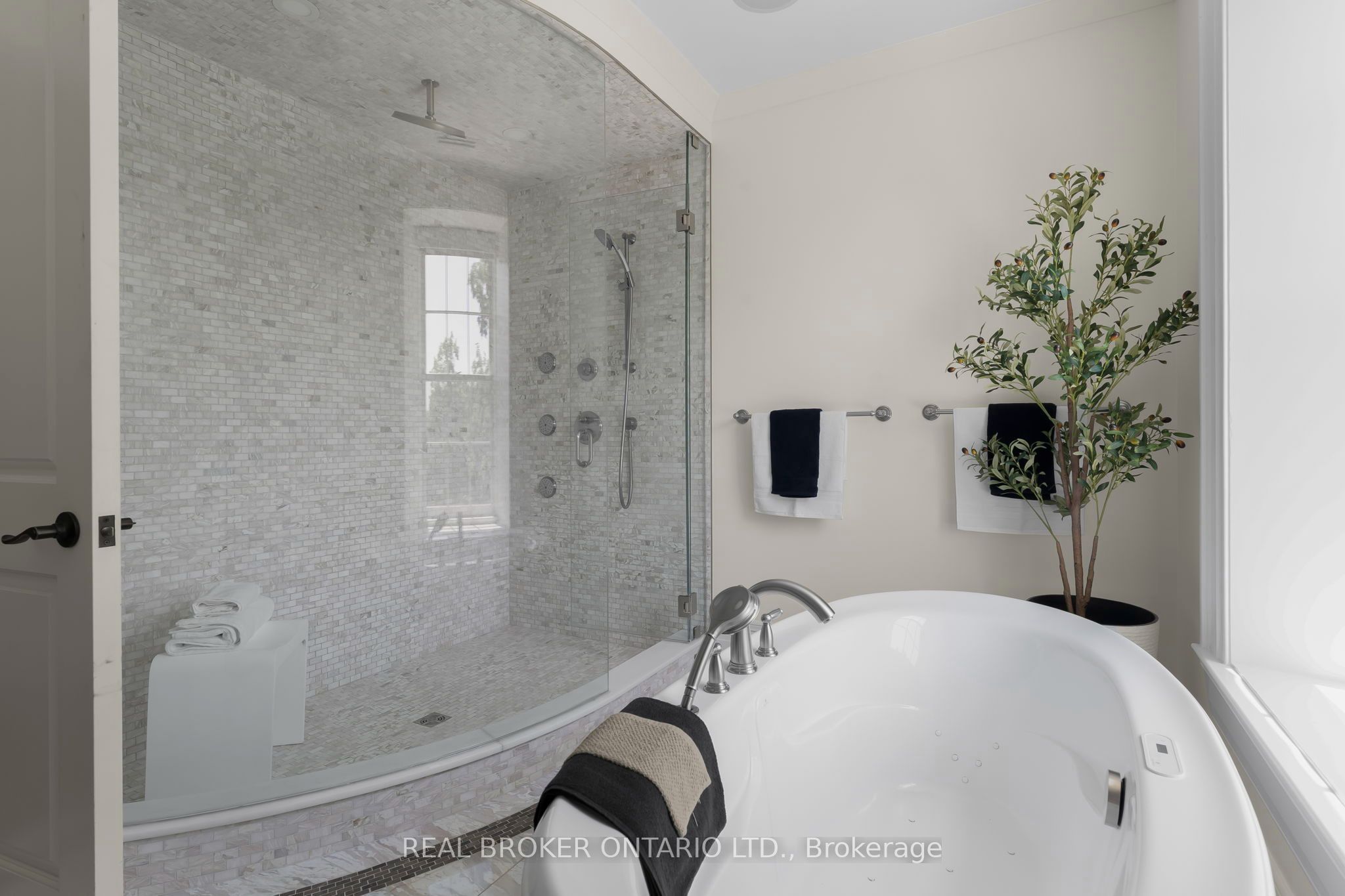 Listing 237111 Image