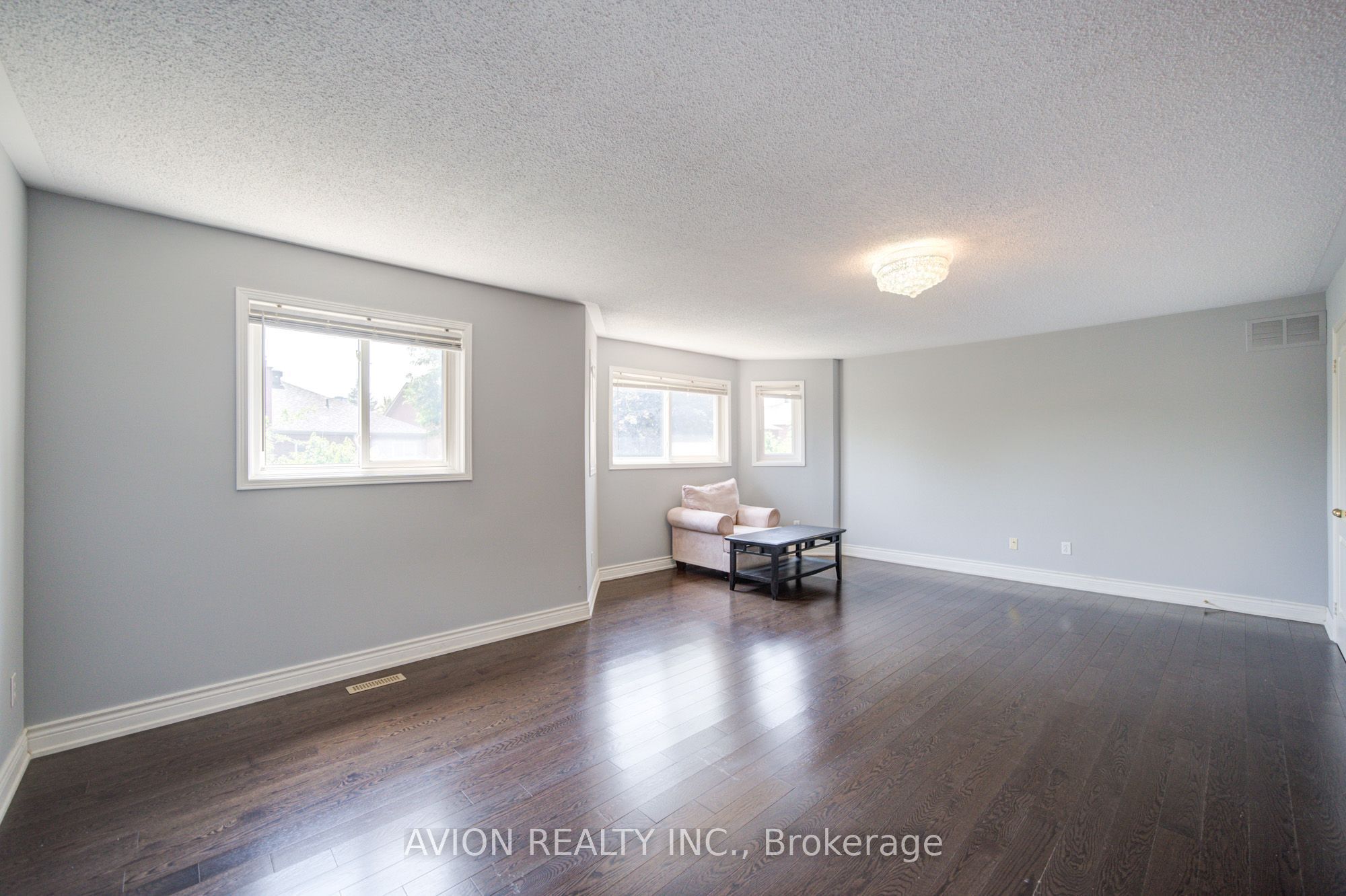 Listing 230412 Image