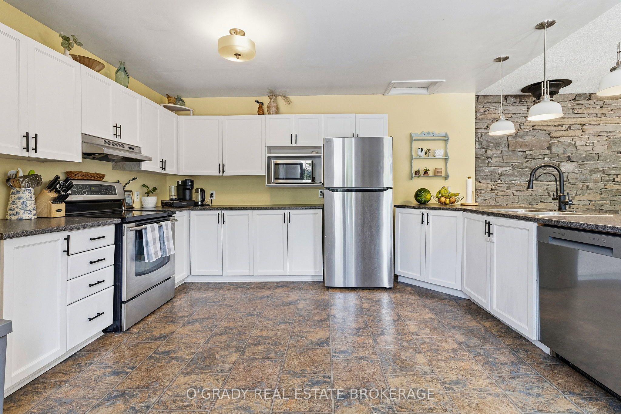 Listing 256957 Image