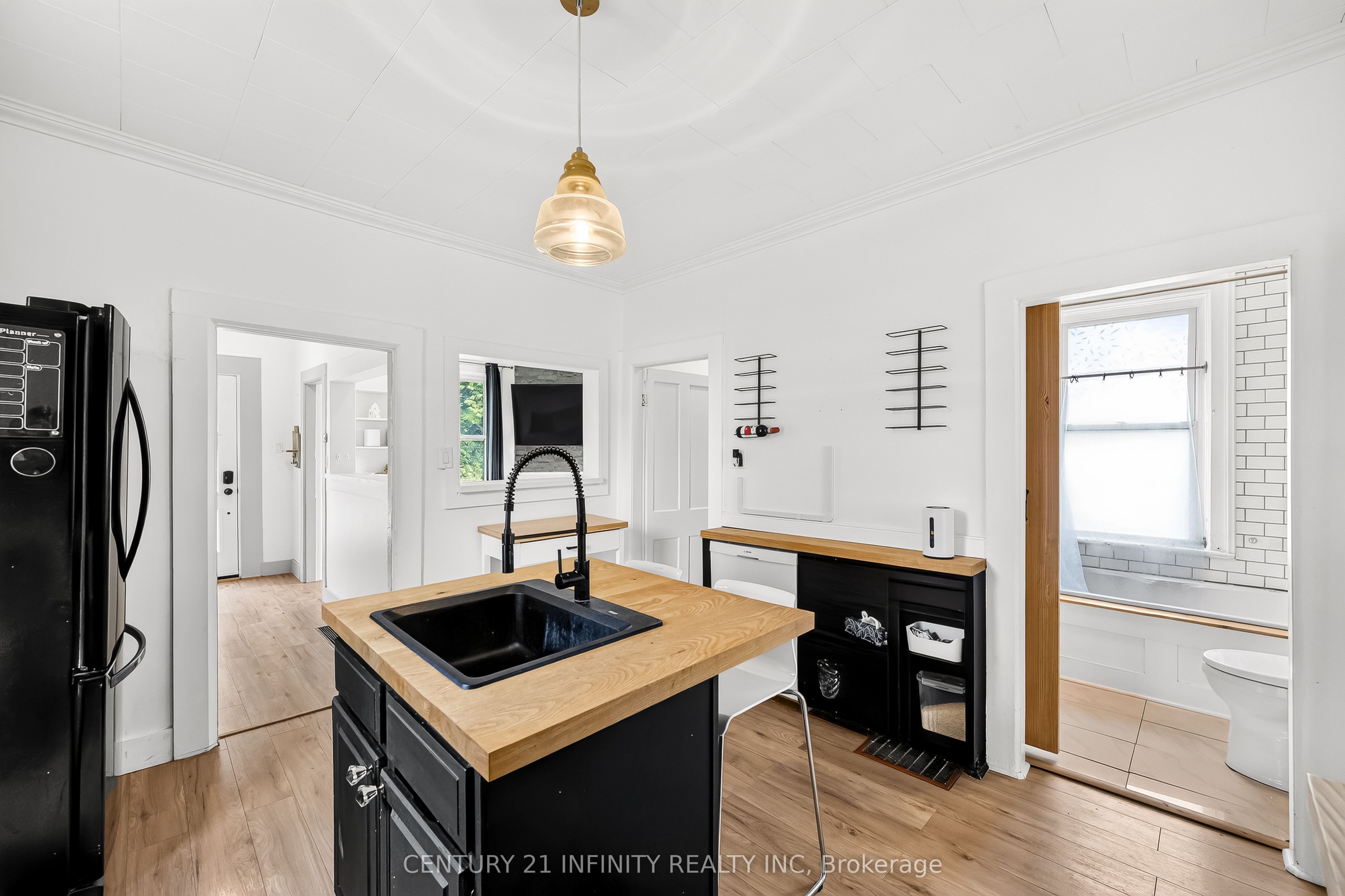 Listing 233349 Image
