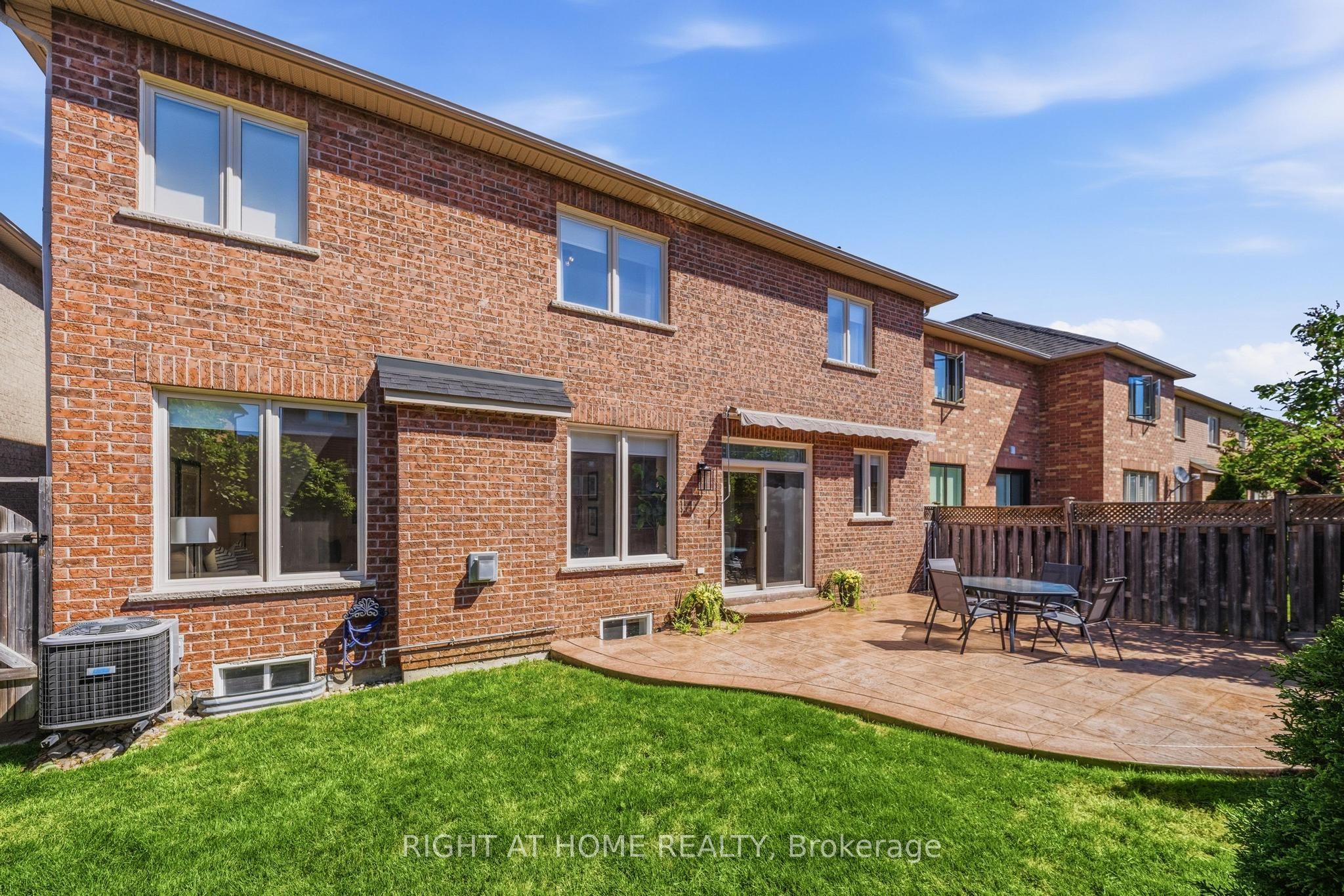 Listing 215692 Image