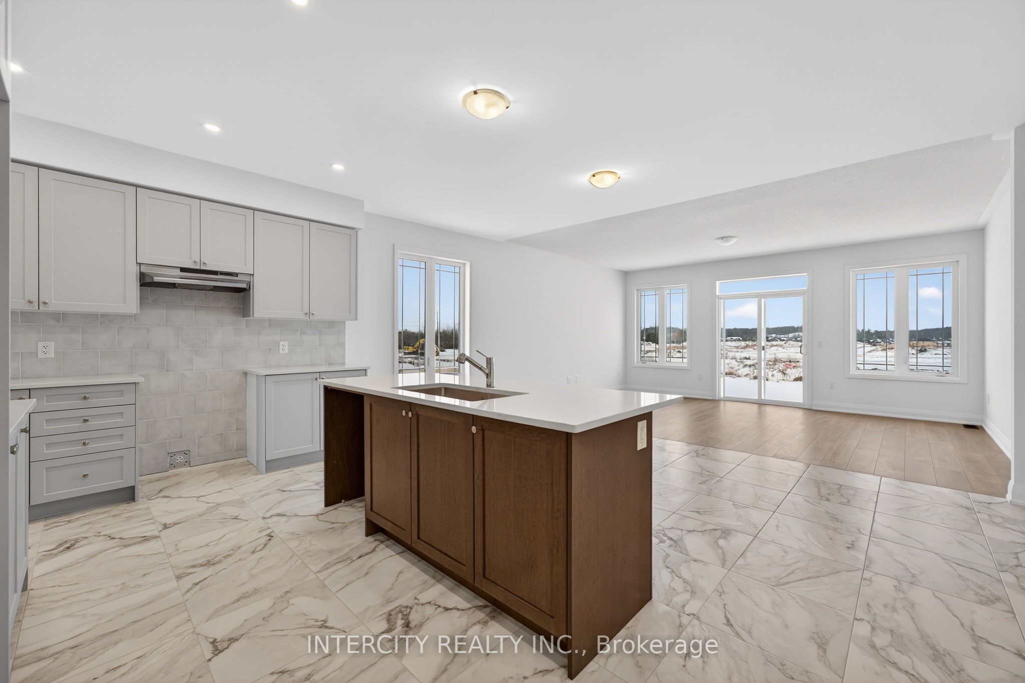 Listing 223198 Image