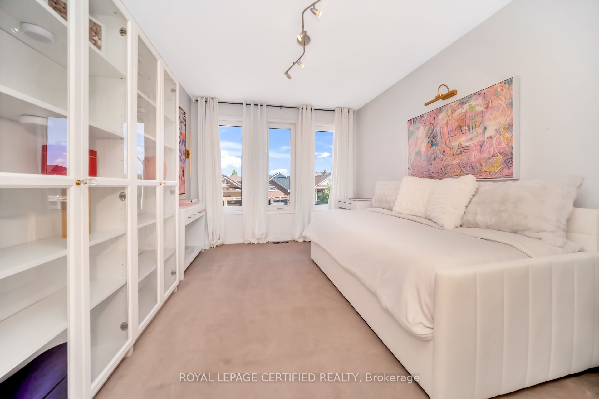 Listing 229255 Image