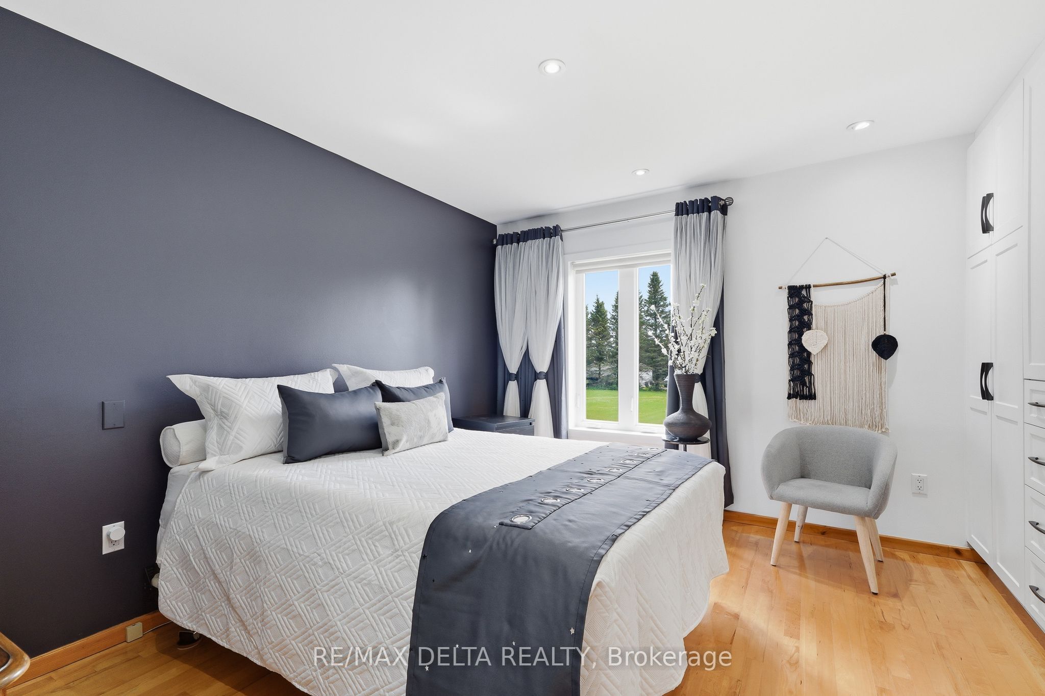 Listing 230737 Image