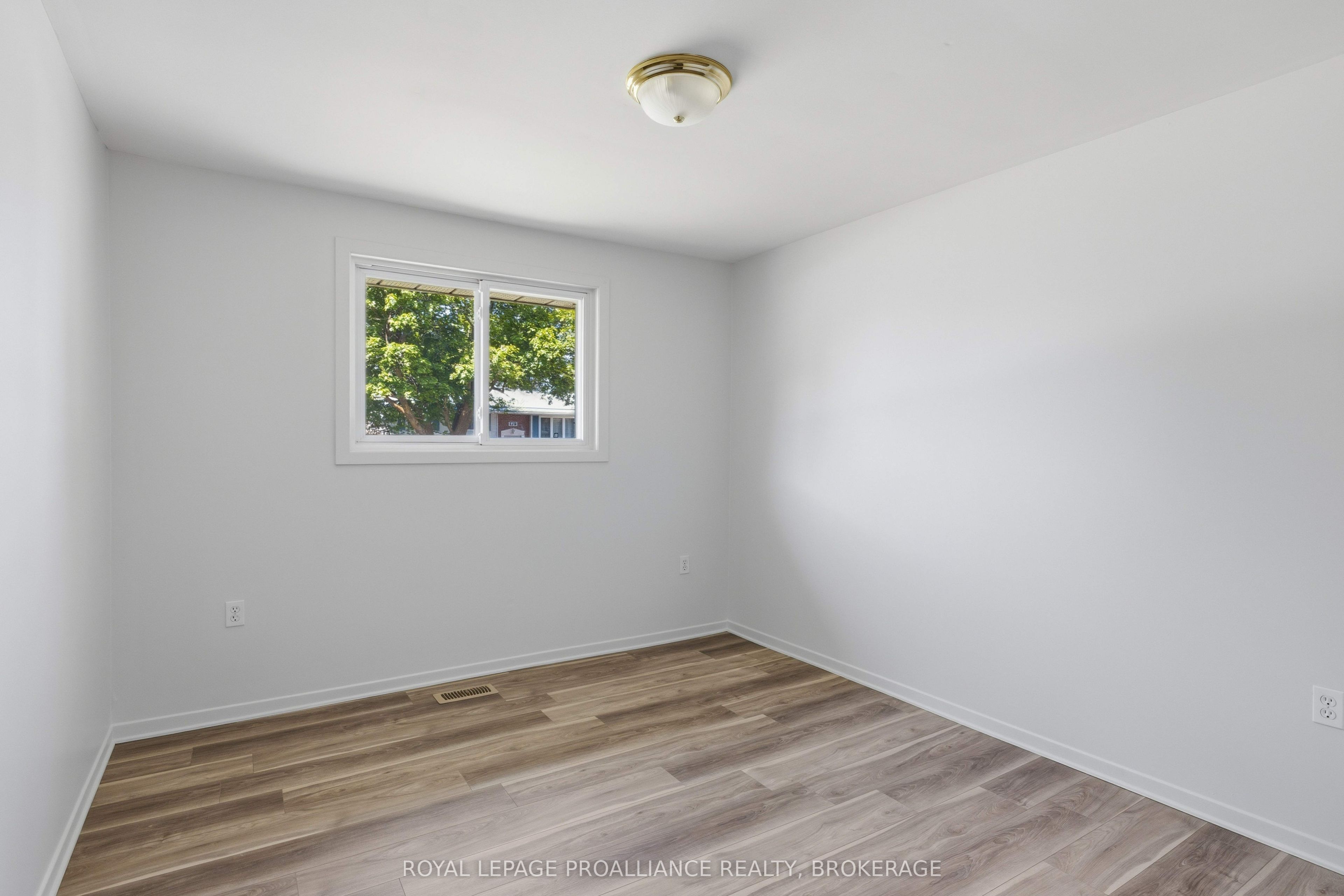 Listing 232952 Image