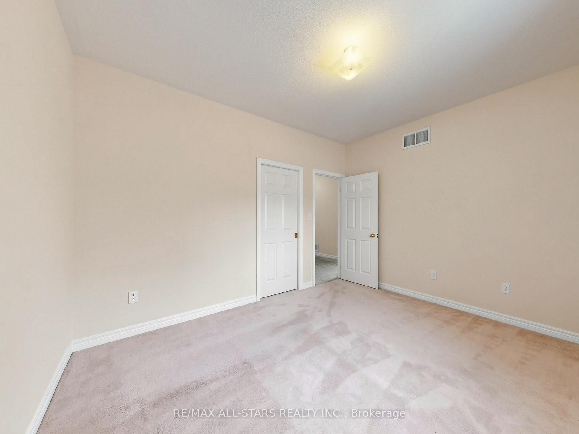 Listing 241330 Image