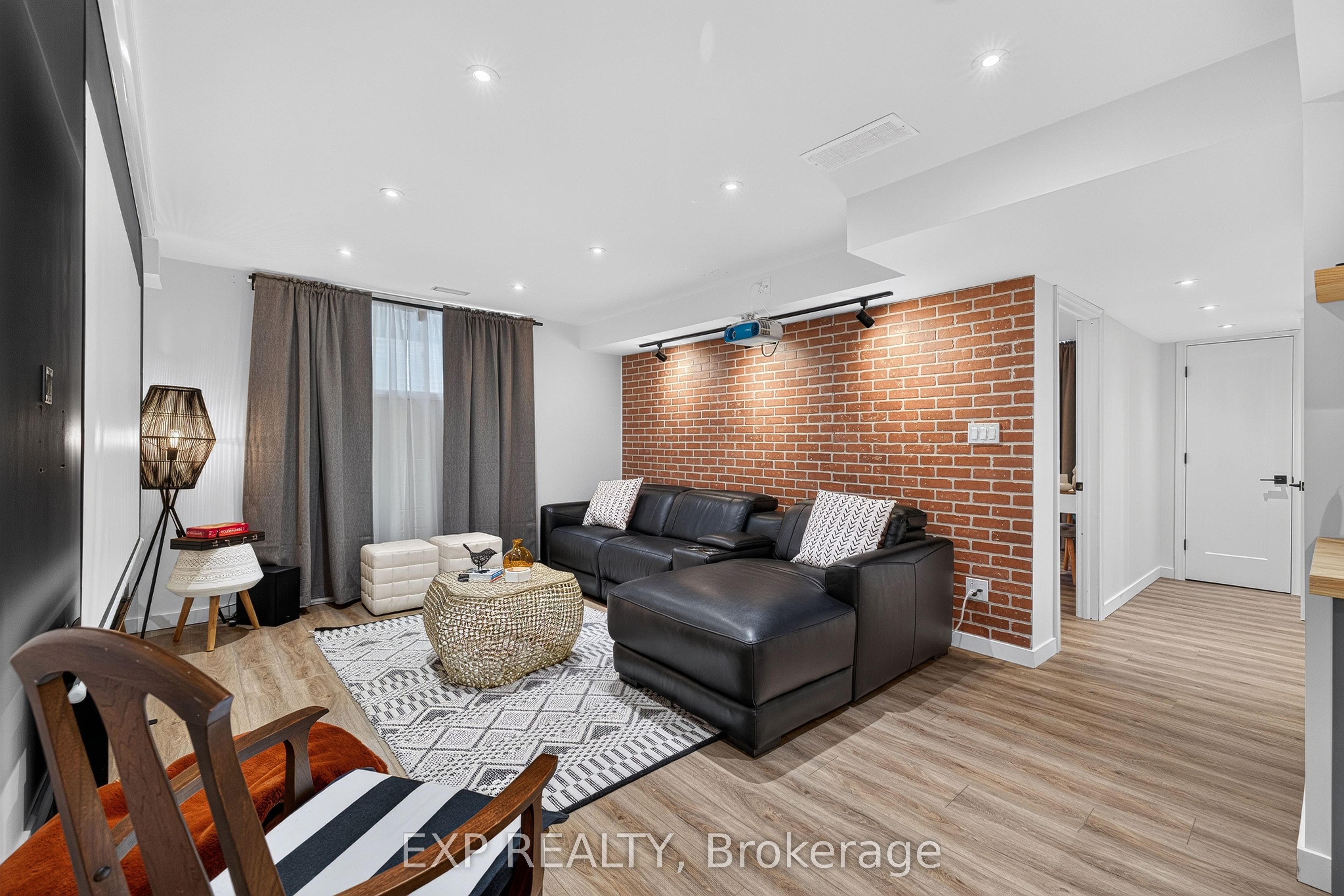 Listing 233832 Image