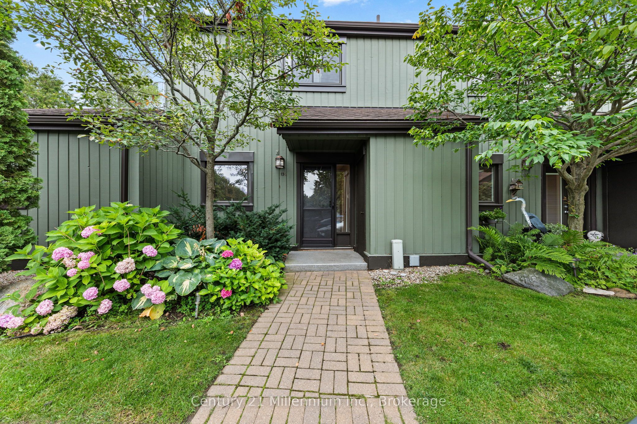 Listing 242197 Image