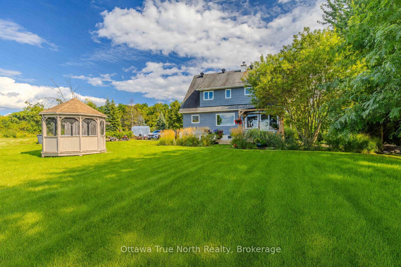 Listing 270800 Image