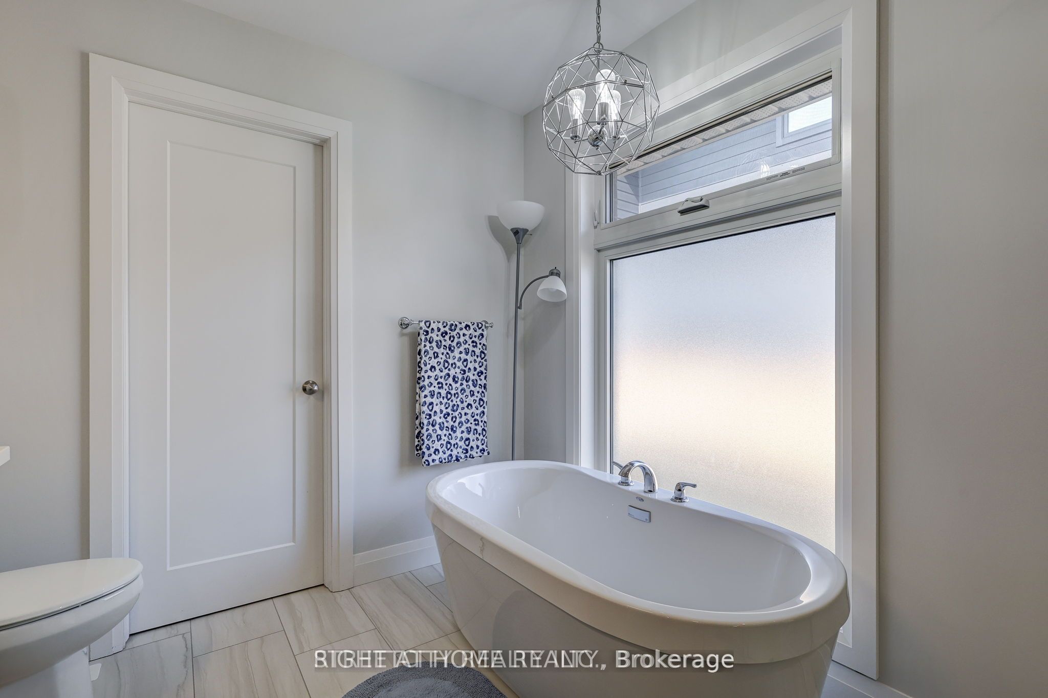 Listing 271004 Image