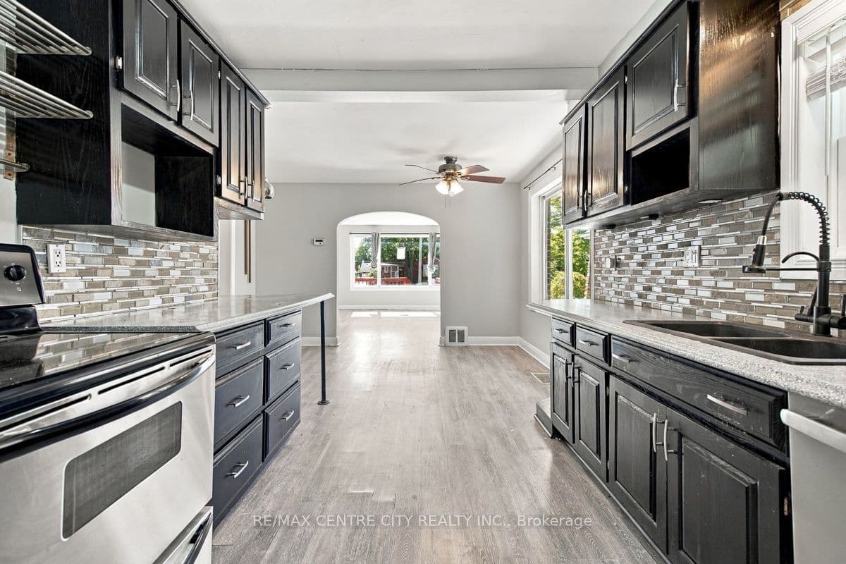 Listing 303810 Image