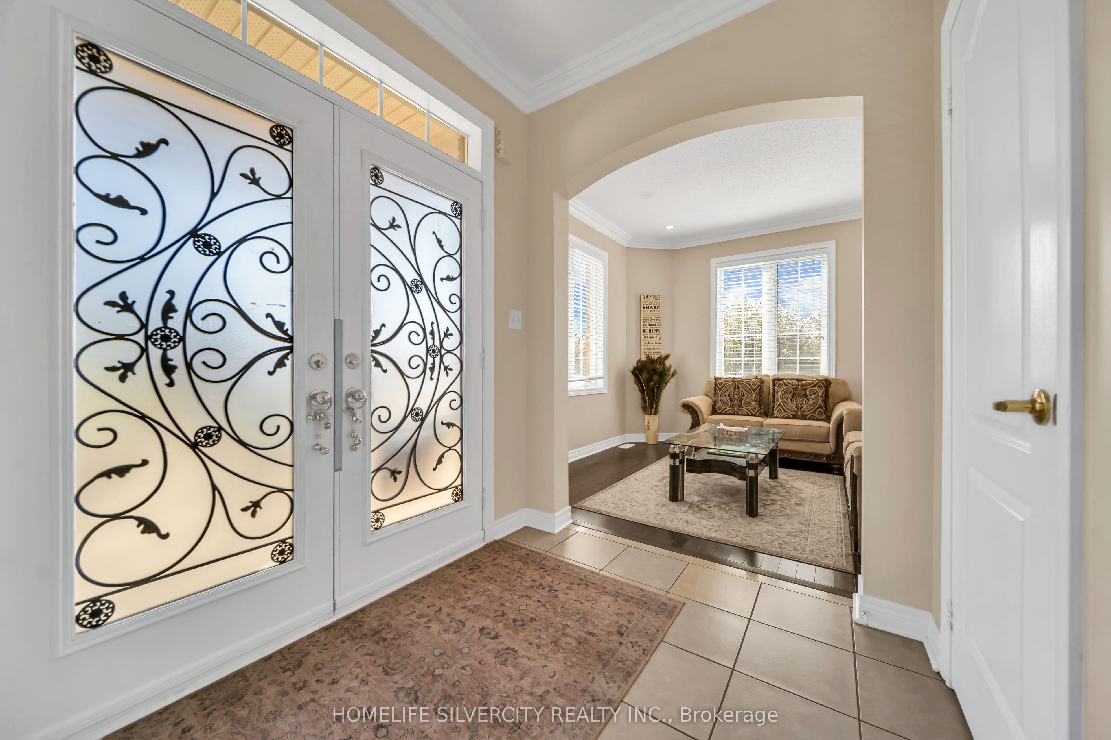 Listing 328328 Image