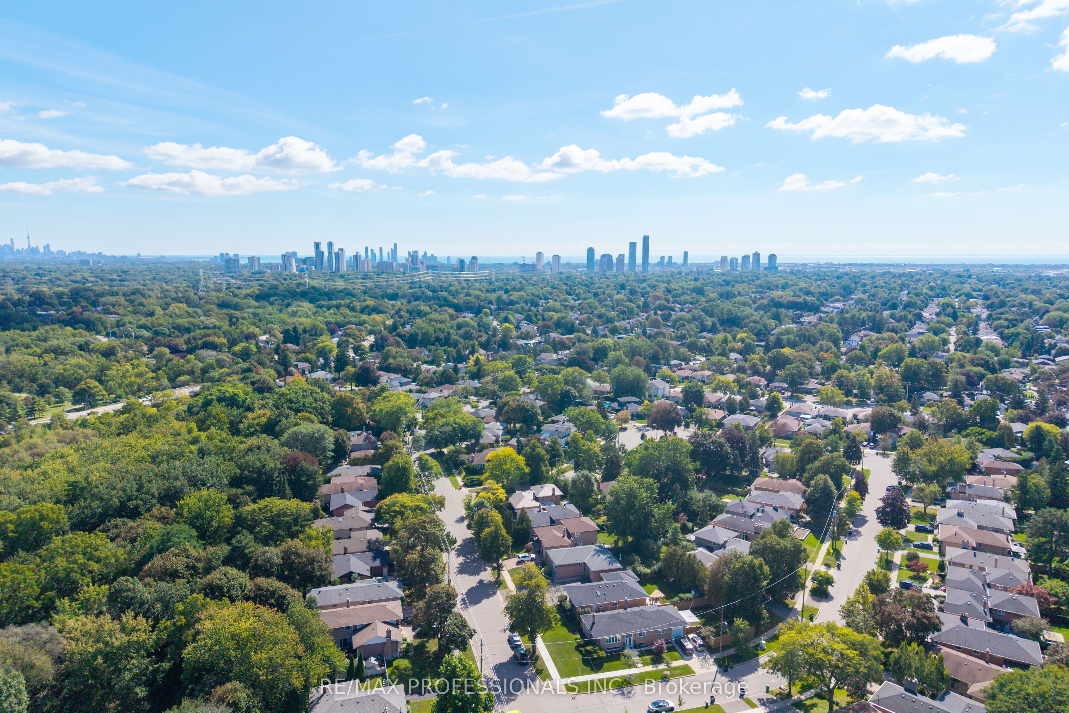 Listing 326110 Image
