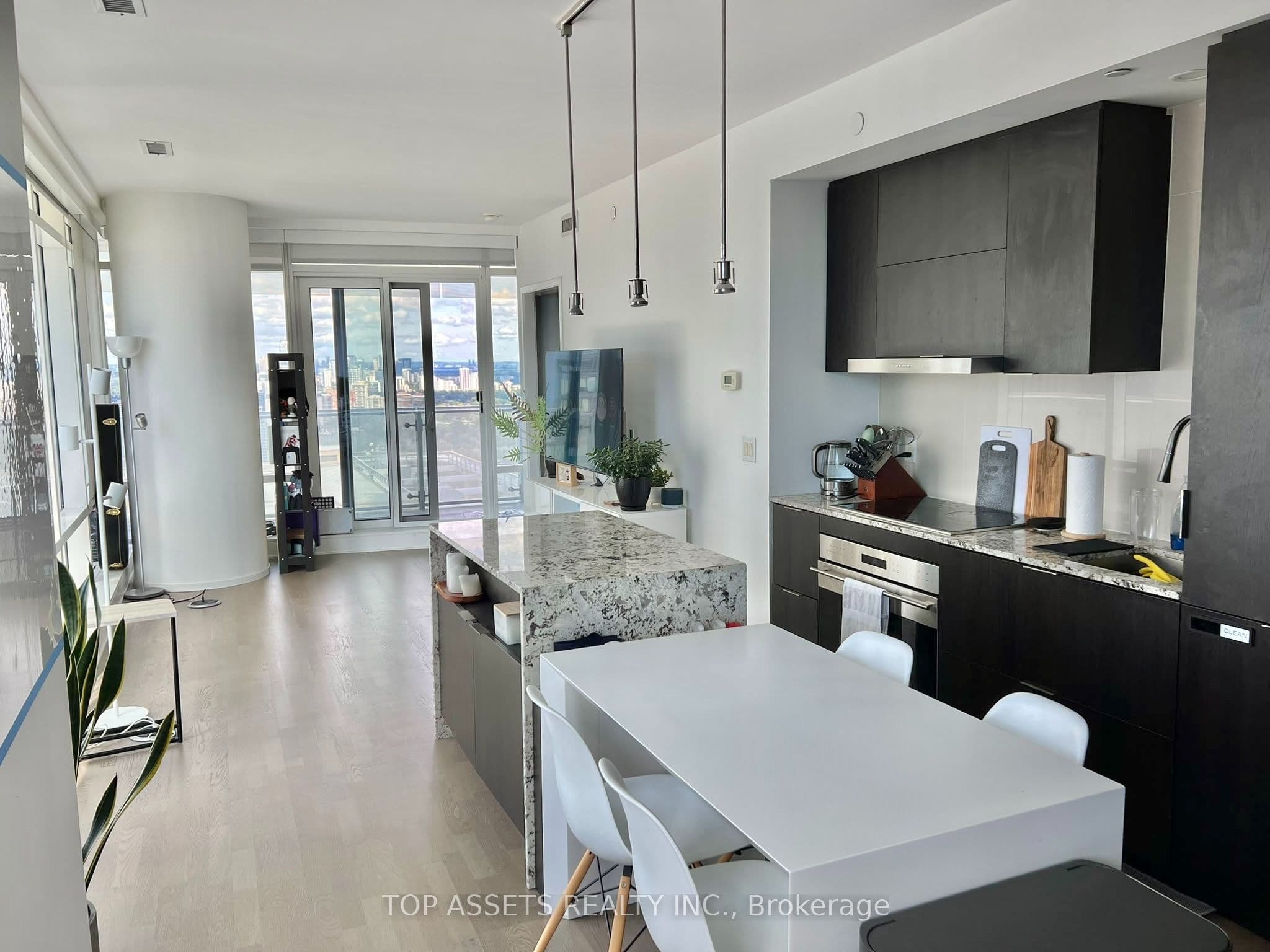 Listing 330695 Image
