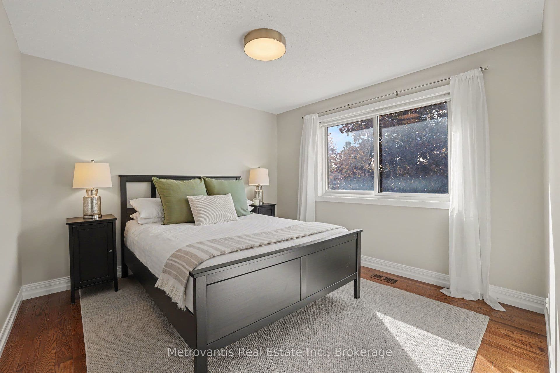Listing 351101 Image