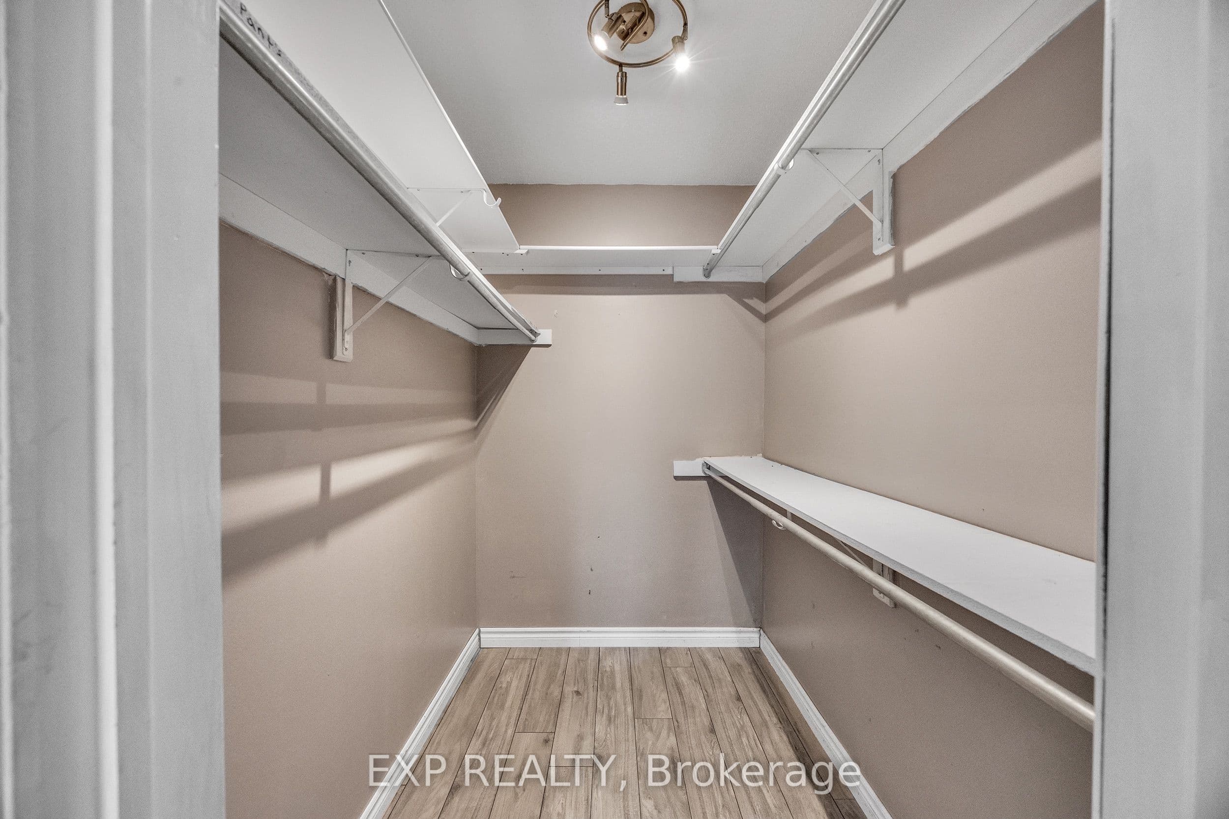 Listing 360230 Image